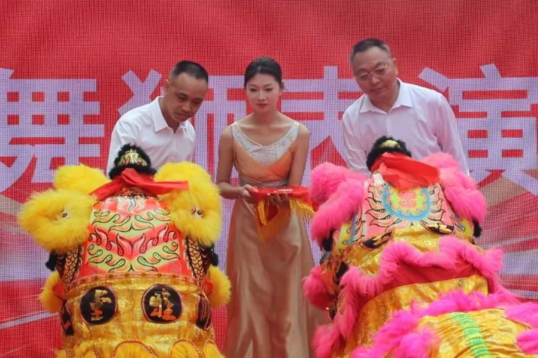 《神馬文化助力茵冠，開(kāi)啟生物科技展示新征程》｜展廳設(shè)計(jì)公司
